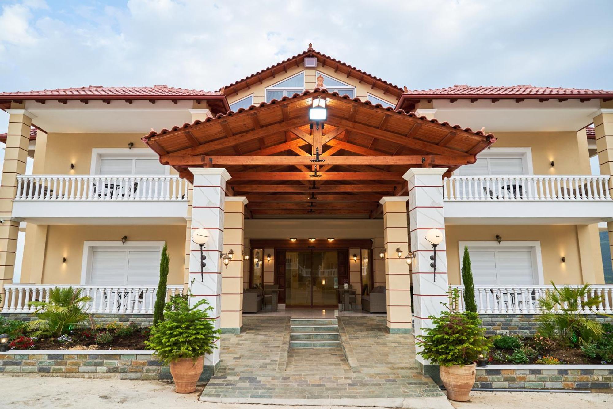 Famissi Suites 1 كالامباكا المظهر الخارجي الصورة